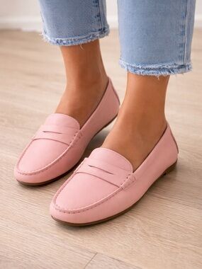 Flag Ltd Soft Pink Leather Loafers Size 8.5 Made in Brazil
